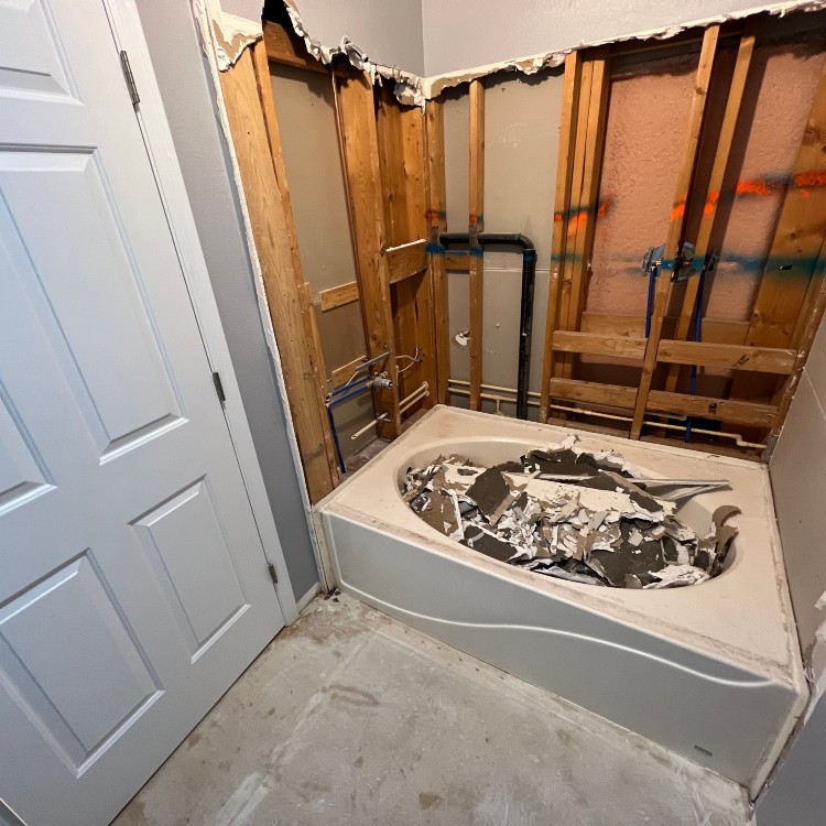 bath tub during construction