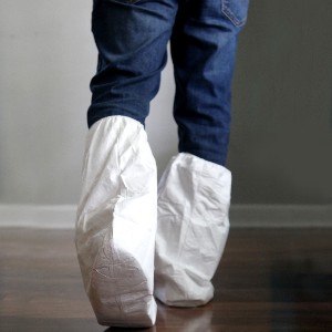 DuPont™ Tyvek® & MISC Shoe and Boot Guards Image 4