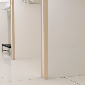 Plastic Corner Guards Image 4